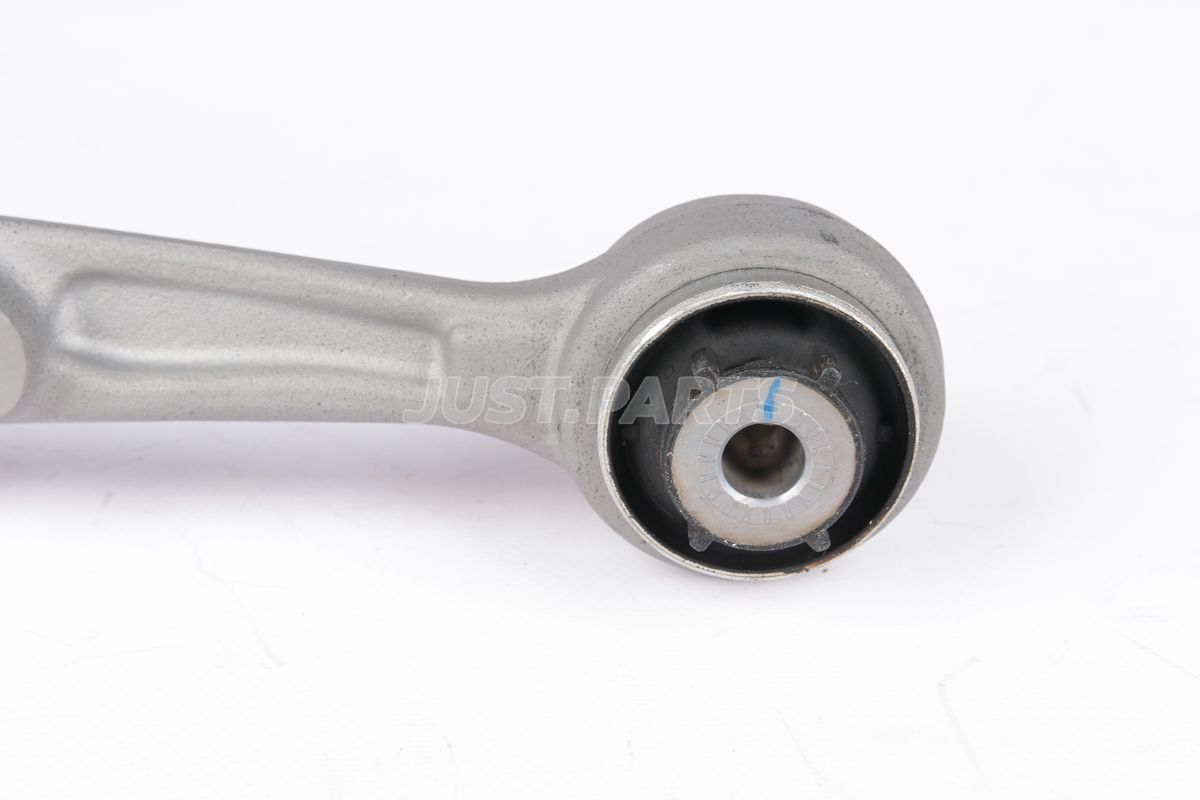 Рычаг передний нижний правый  BMW G05 G06 G07