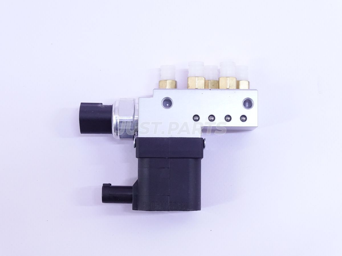 Блок клапанов MB W211 W219 Блок клапанов MB W211 W219