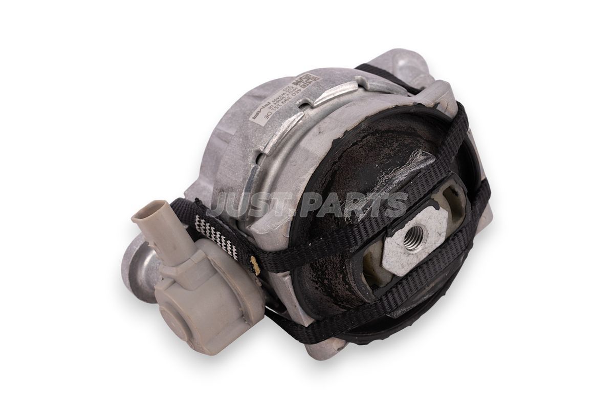 Опора КПП VAG A8 (D3)  A8 S8 quattro