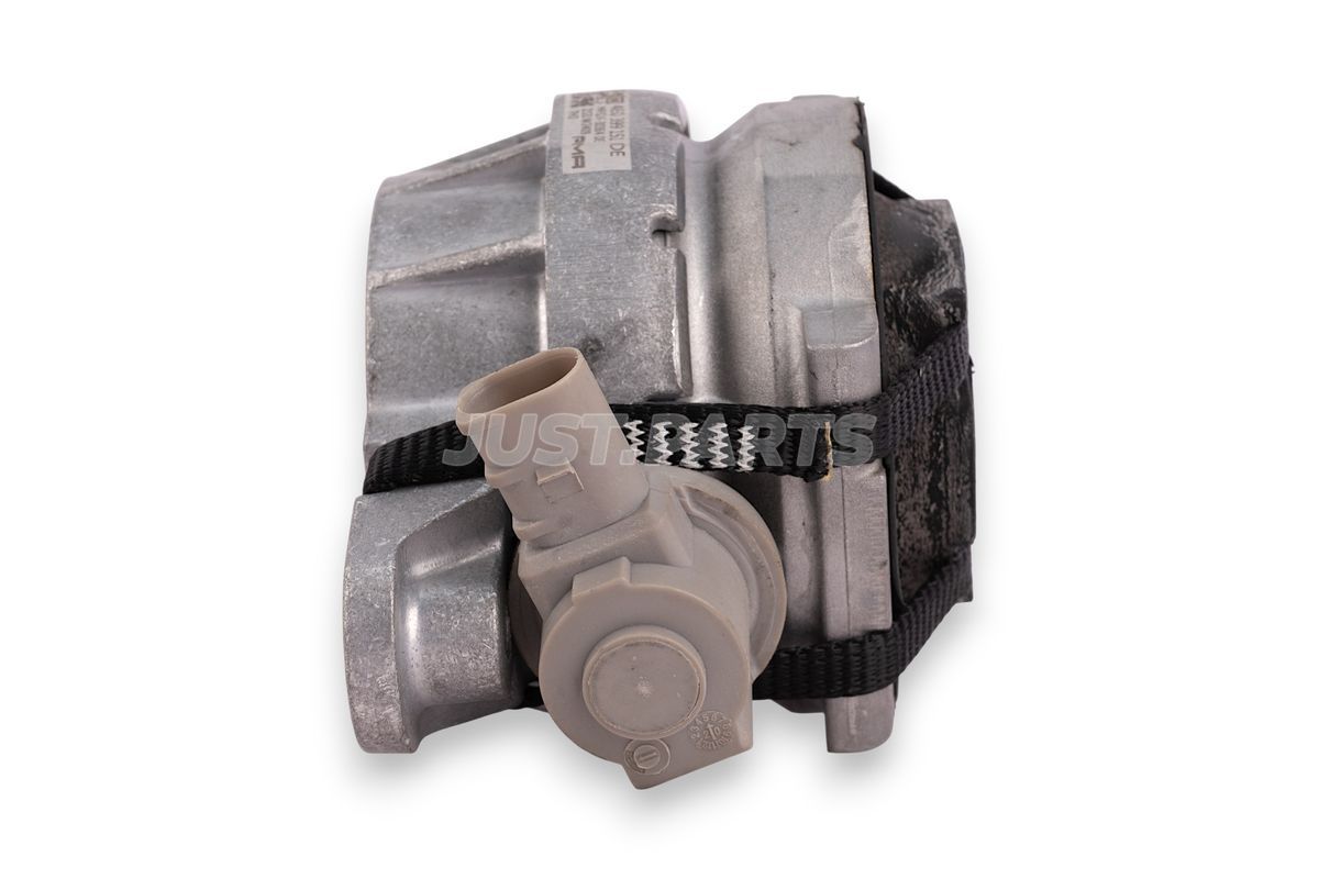 Опора КПП VAG A8 (D3)  A8 S8 quattro