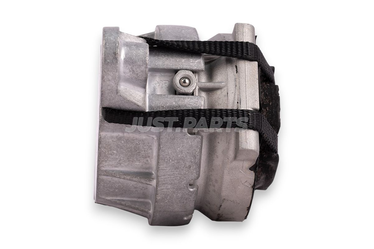 Опора КПП VAG A8 (D3)  A8 S8 quattro