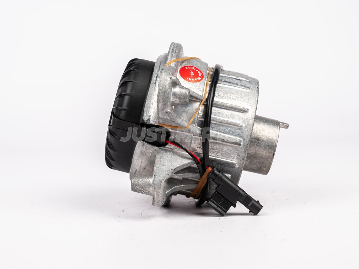 Опора двигателя передняя правая MB W222