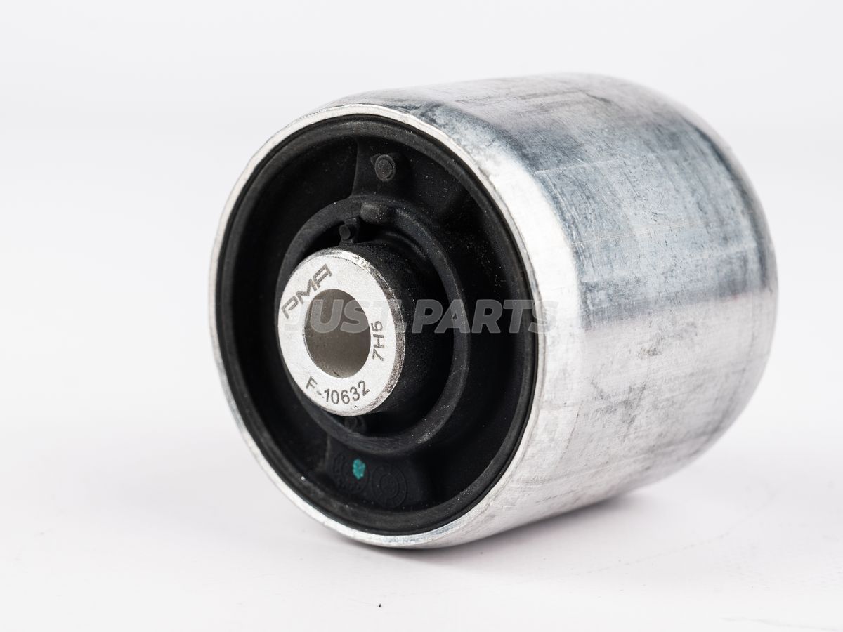 Сайлентблок переднего нижнего рычага MB W222 C217